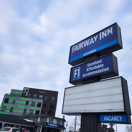 Fairway Inn & Suites Kitchener Exterior foto
